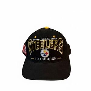 Vintage 1990’s Pittsburgh Steelers Adjustable Strap back Hat